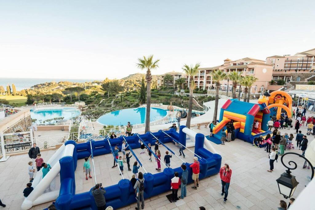 Cadre D'exception: Panoramic Sea View In Saint-raphael * Saint-Raphael (Var)