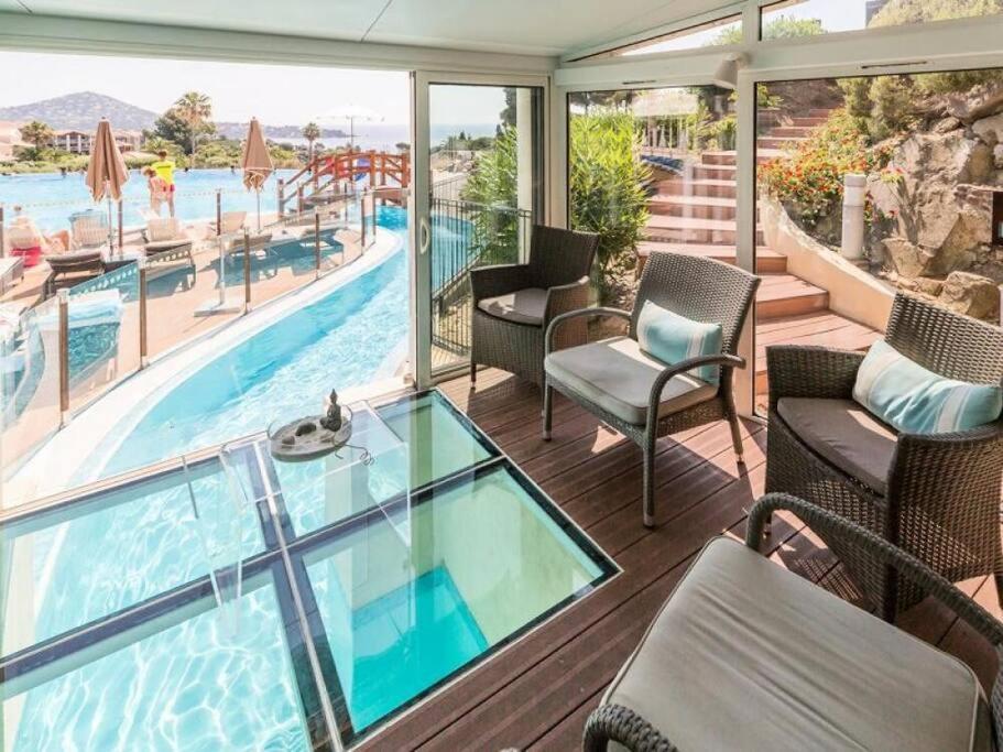 Apartment Cadre D'exception: Panoramic Sea View In Saint-raphael *