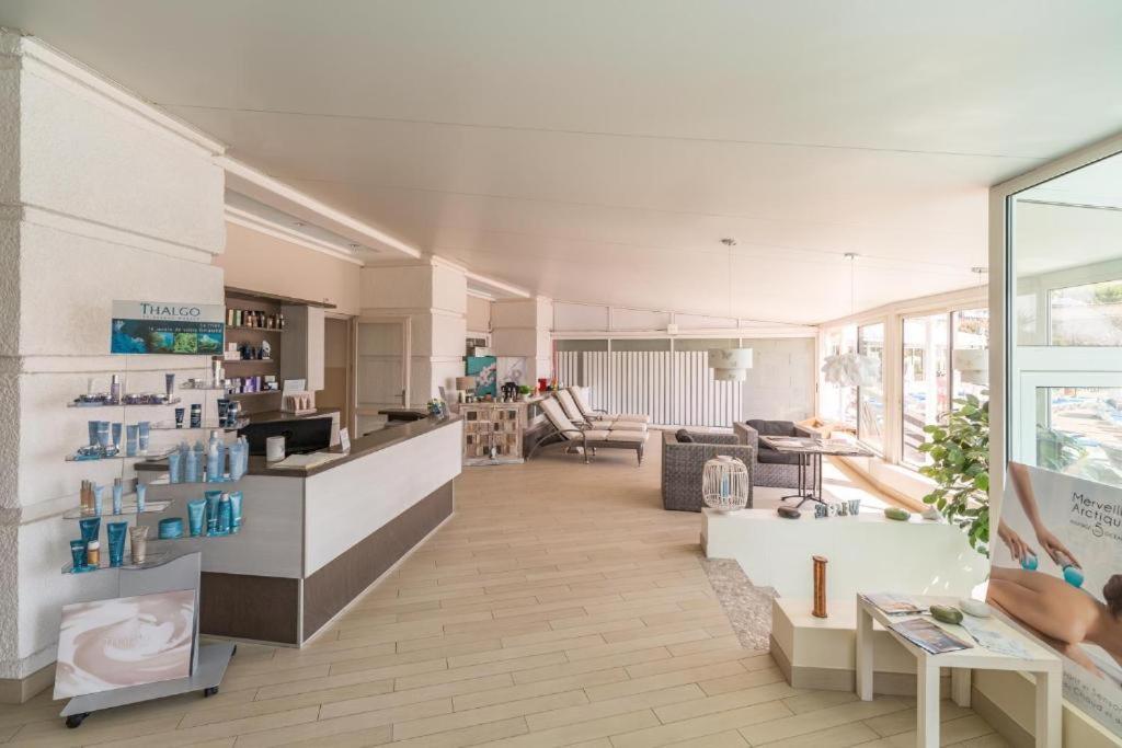 Apartment Cadre D'exception: Panoramic Sea View In Saint-raphael