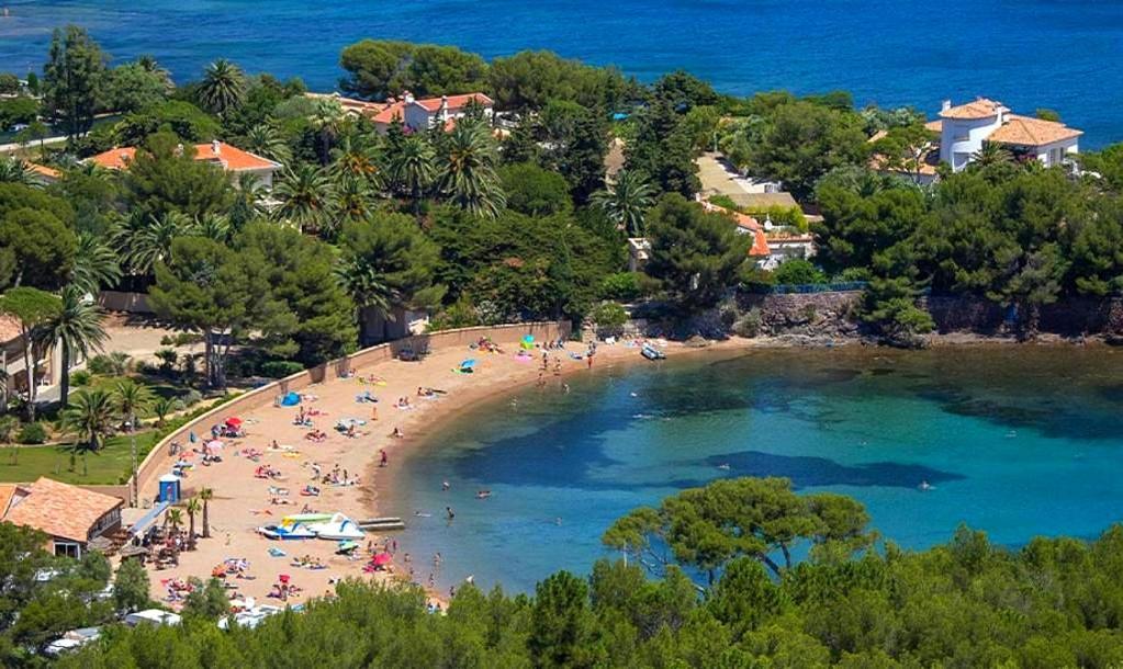 Cadre D'exception: Panoramic Sea View In Saint-raphael Apartment