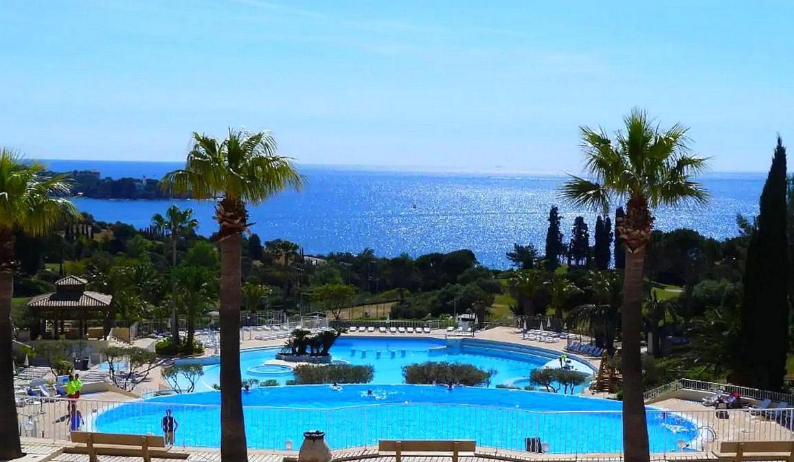 Cadre D'exception: Panoramic Sea View In Saint-raphael Apartment *